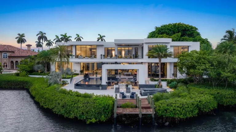 Big Modern Mansion: Luxury Architecture, Design Trends, and Smart Living Features